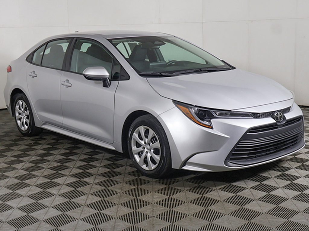 Used 2024 Toyota Corolla LE FWD image 41