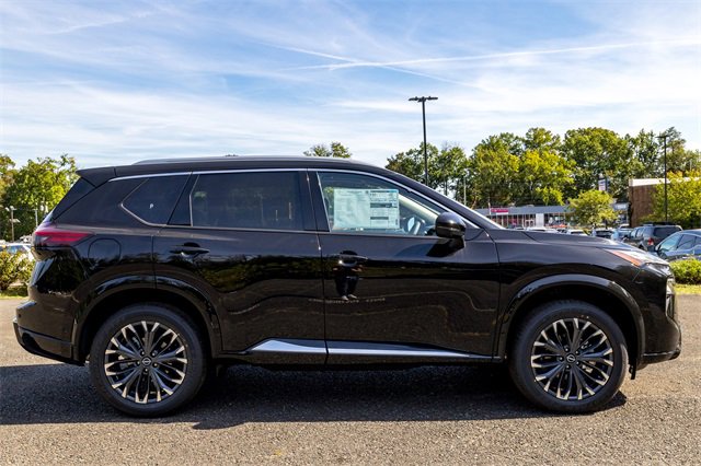 New 2026 Nissan Rogue Platinum w/ Platinum Premium Package image 4
