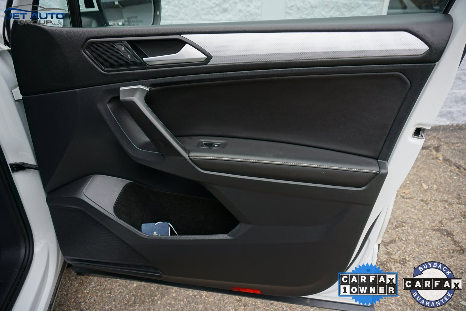 Used 2024 Volkswagen Tiguan S image 24