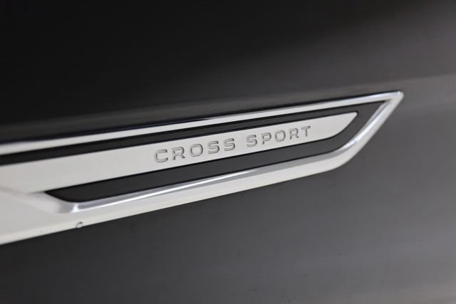 Used 2021 Volkswagen Atlas Cross Sport SEL Premium R-Line AWD/4WD image 11