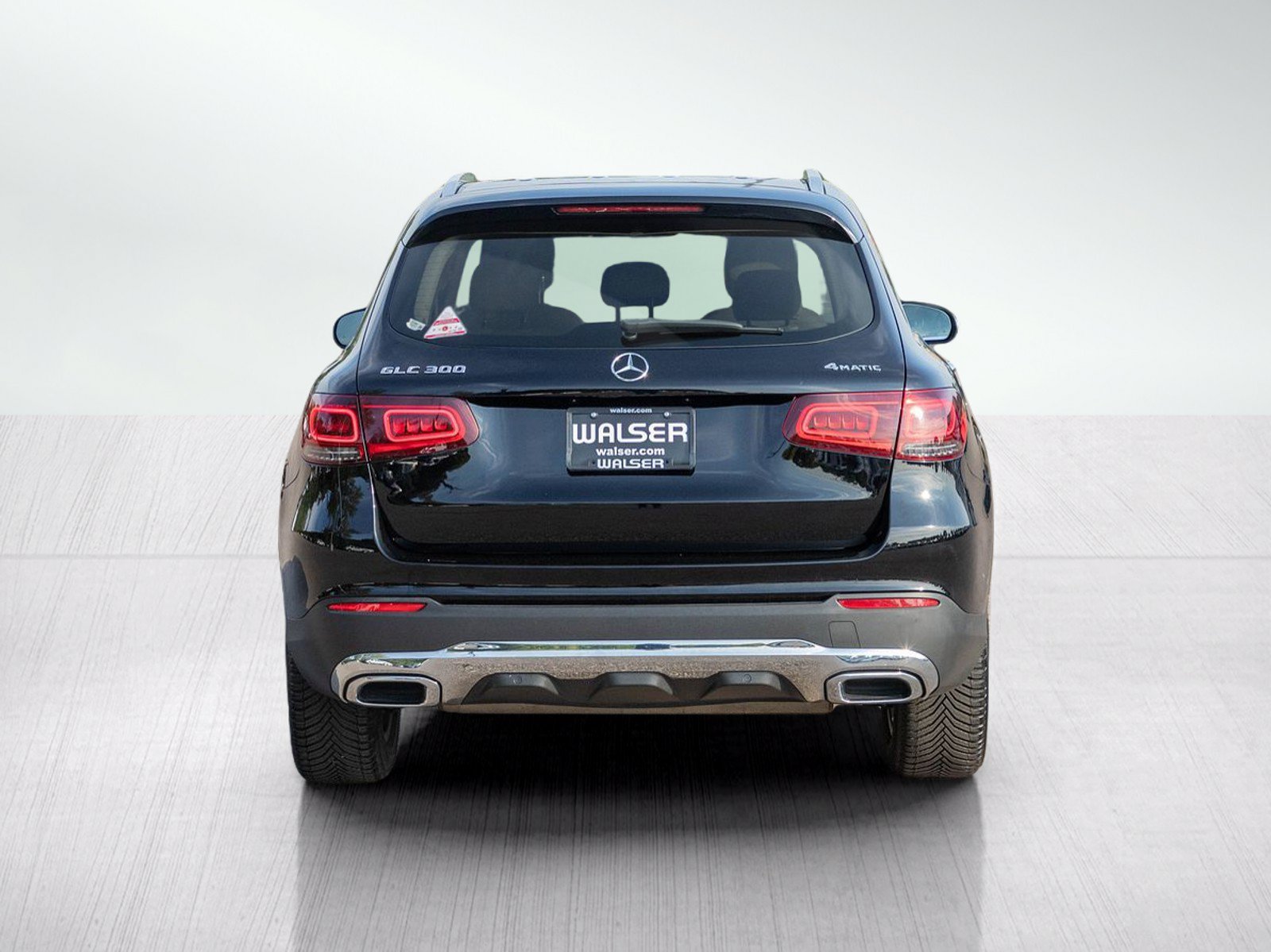 Used 2020 Mercedes-Benz GLC 300 4MATIC image 4