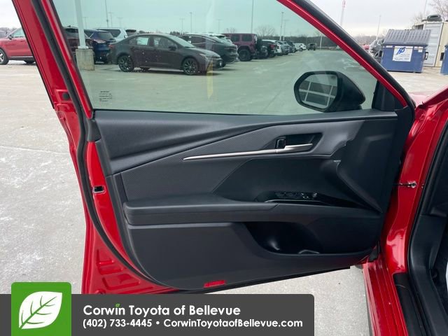 Used 2026 Toyota Camry SE w/ Multimedia Upgrade Package image 18