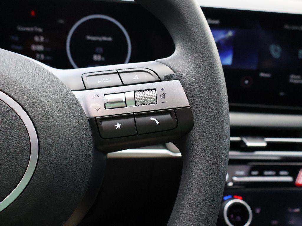 New 2025 Hyundai Santa Cruz SEL FWD image 29
