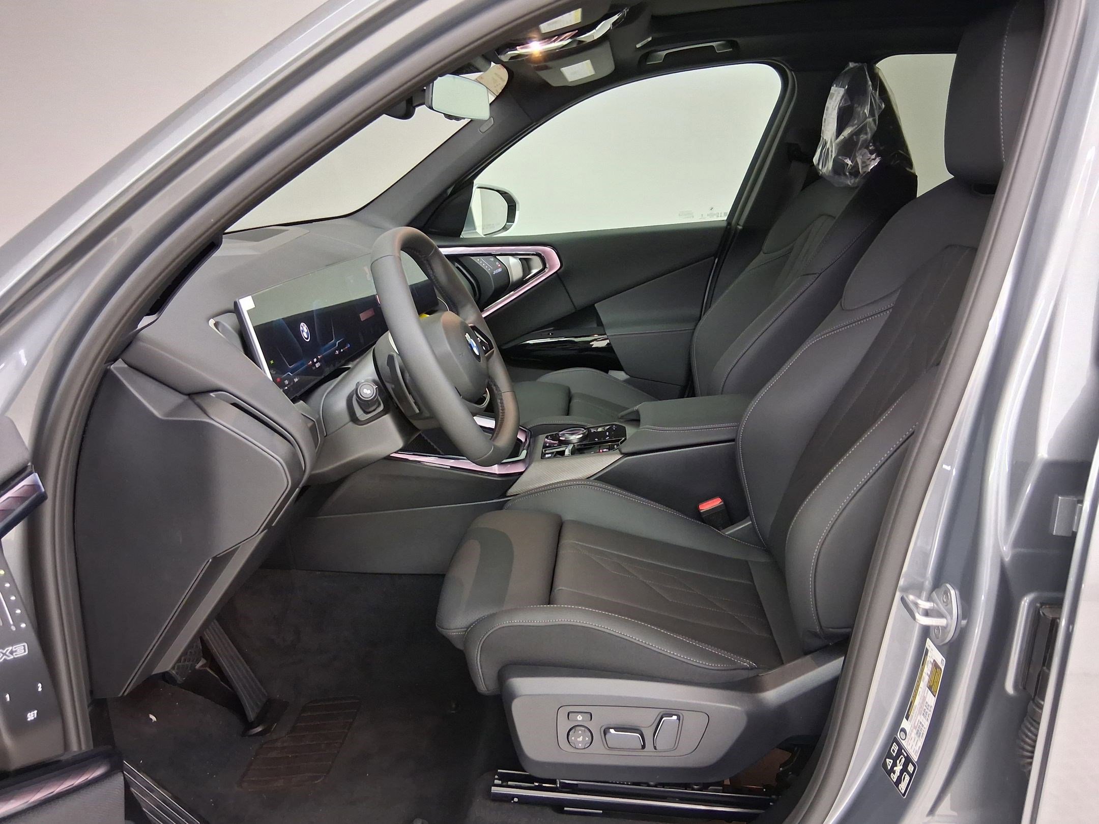 New 2026 BMW X3 xDrive30 w/ Convenience Package image 3