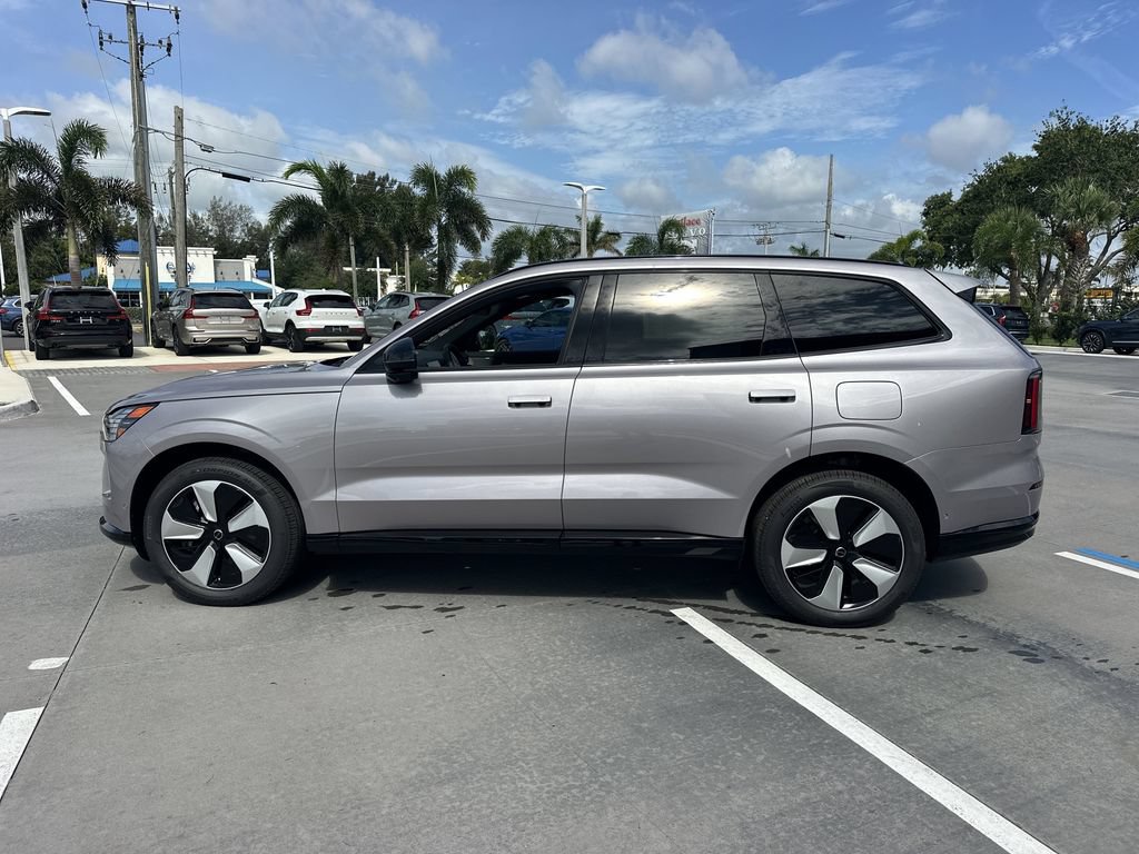 New 2026 Volvo EX90 Plus RWD image 9