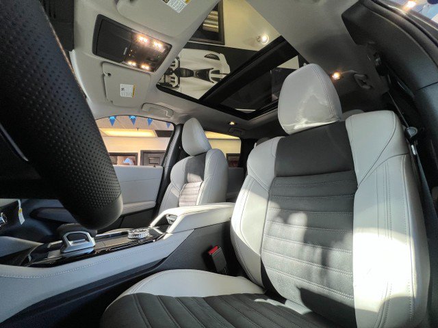 New 2026 Mitsubishi Outlander SE AWD/4WD image 18