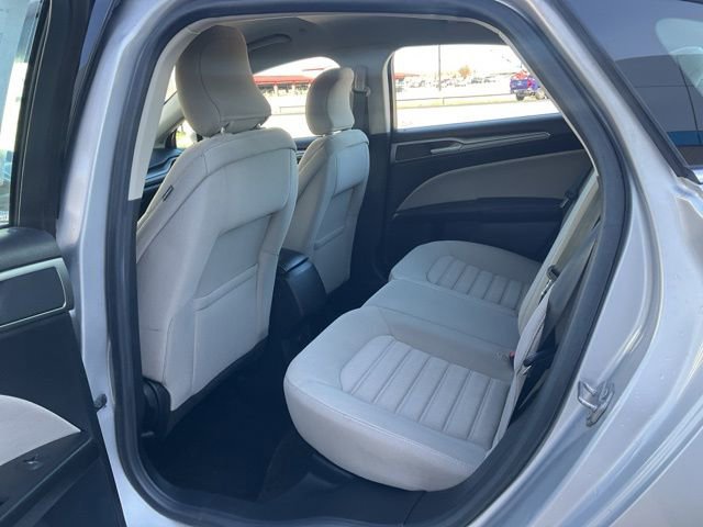 Used 2018 Ford Fusion S FWD image 25