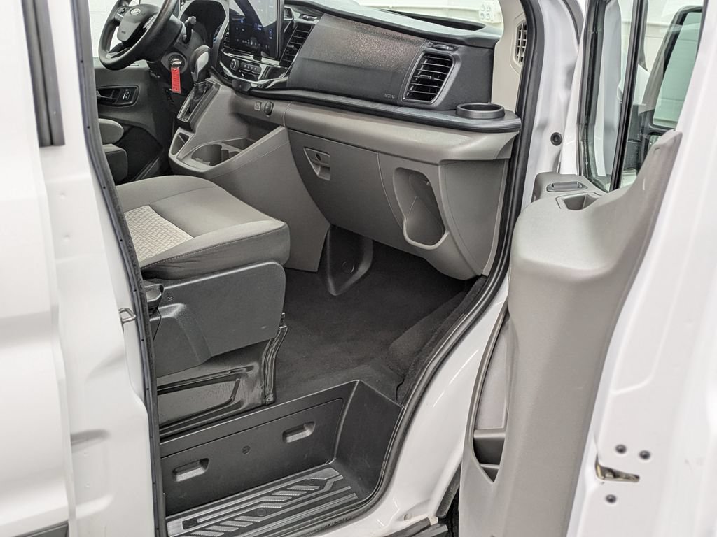 Used 2024 Ford Transit 350 XLT RWD image 20
