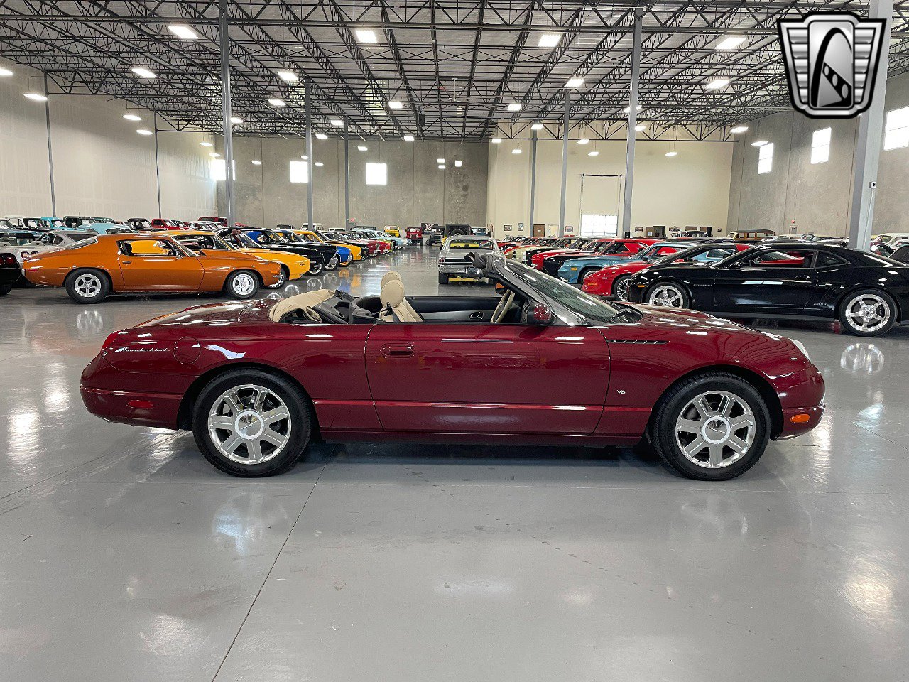 Used 2004 Ford Thunderbird image 5
