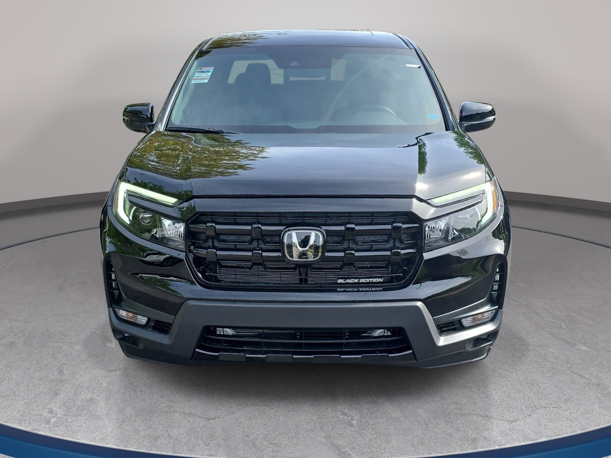 New 2026 Honda Ridgeline Black Edition image 2