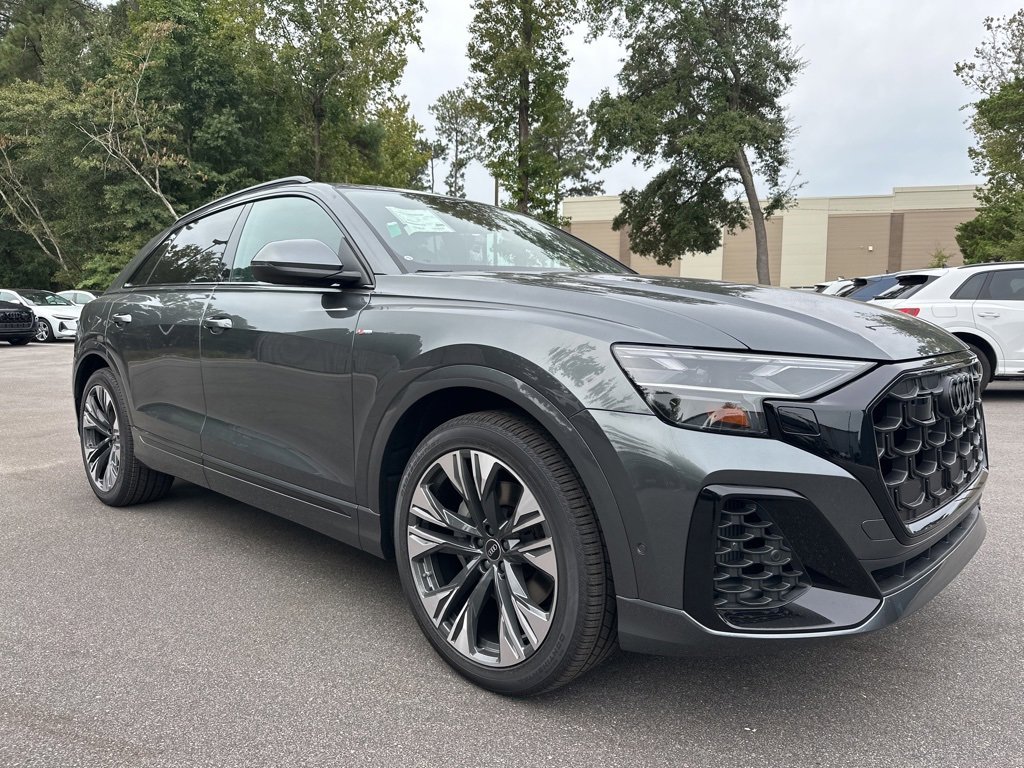 New 2026 Audi Q8 Premium Plus