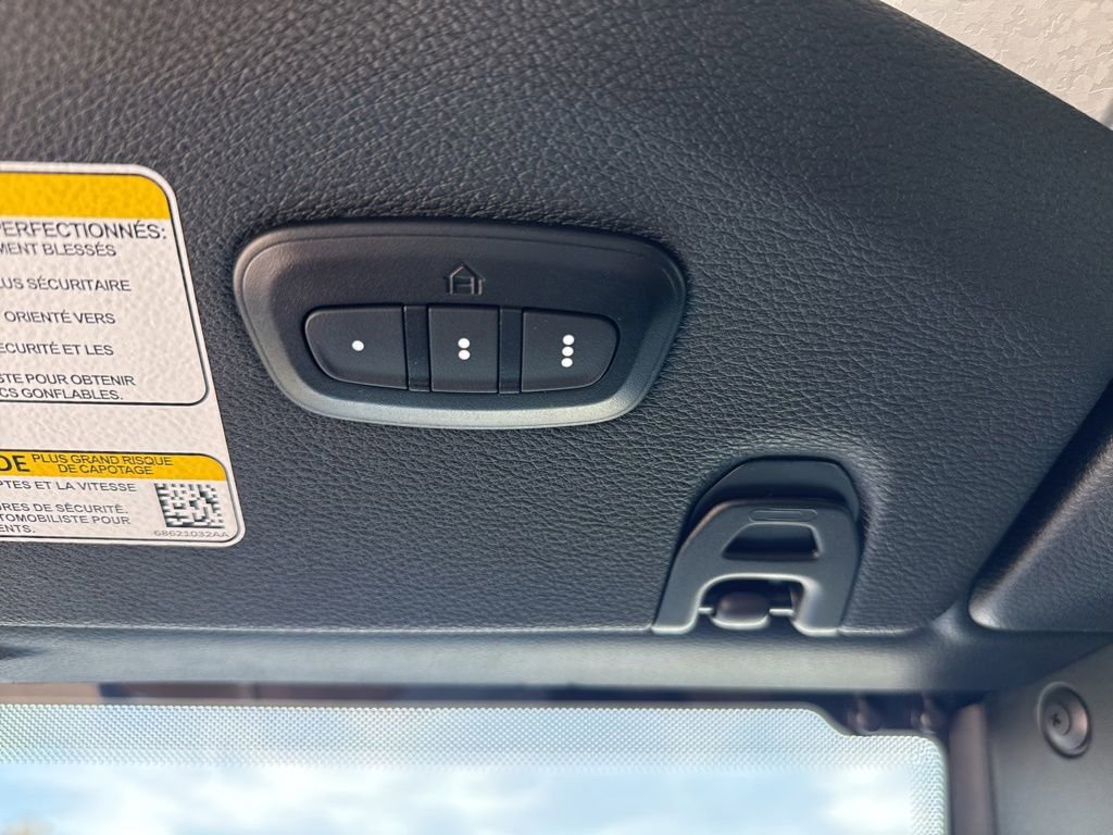 Used 2024 Jeep Wrangler Unlimited Rubicon 4xe AWD/4WD image 24