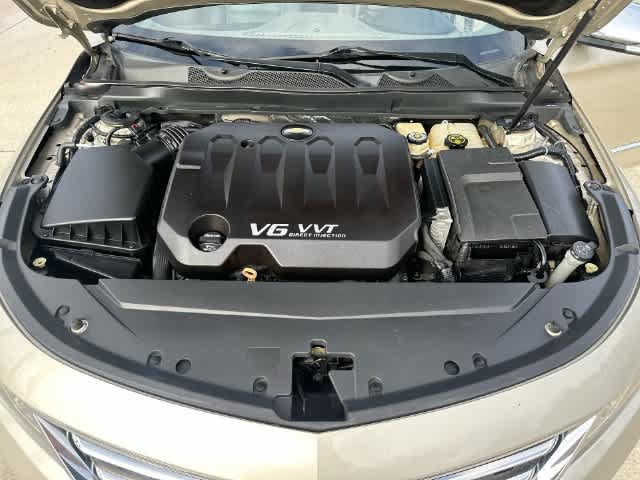 Used 2014 Chevrolet Impala LTZ FWD image 21