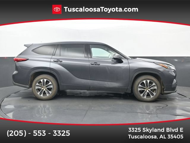 Used 2020 Toyota Highlander XLE