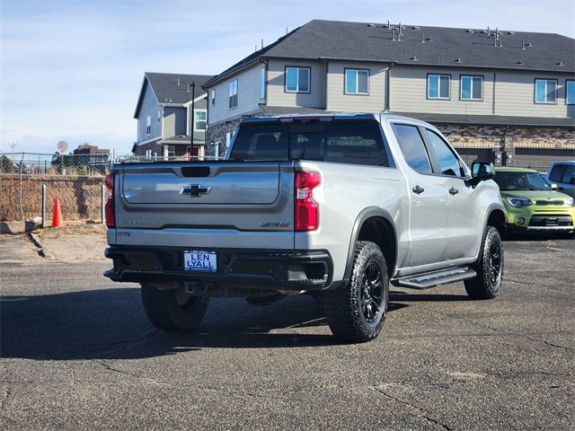 Used 2023 Chevrolet Silverado 1500 ZR2 w/ Technology Package image 3