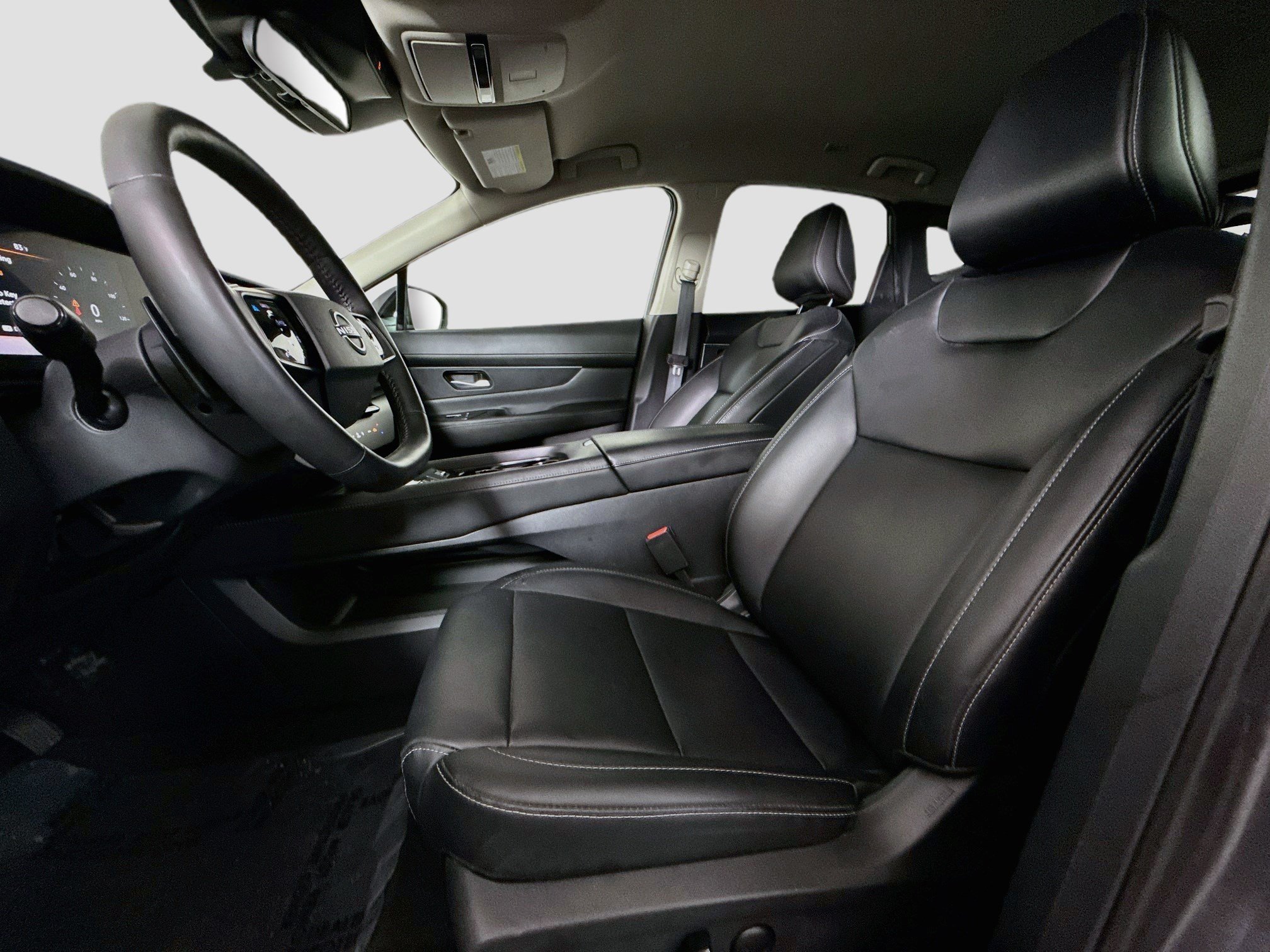 Used 2025 Nissan Murano SV AWD/4WD image 22