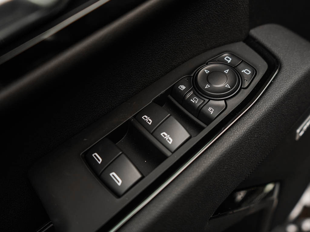 New 2025 GMC Sierra 2500 AT4 w/ Technology Package image 15