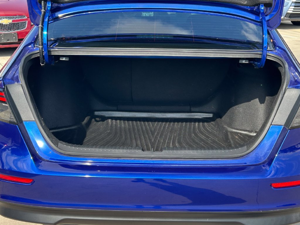 Used 2023 Honda Accord Sport image 15