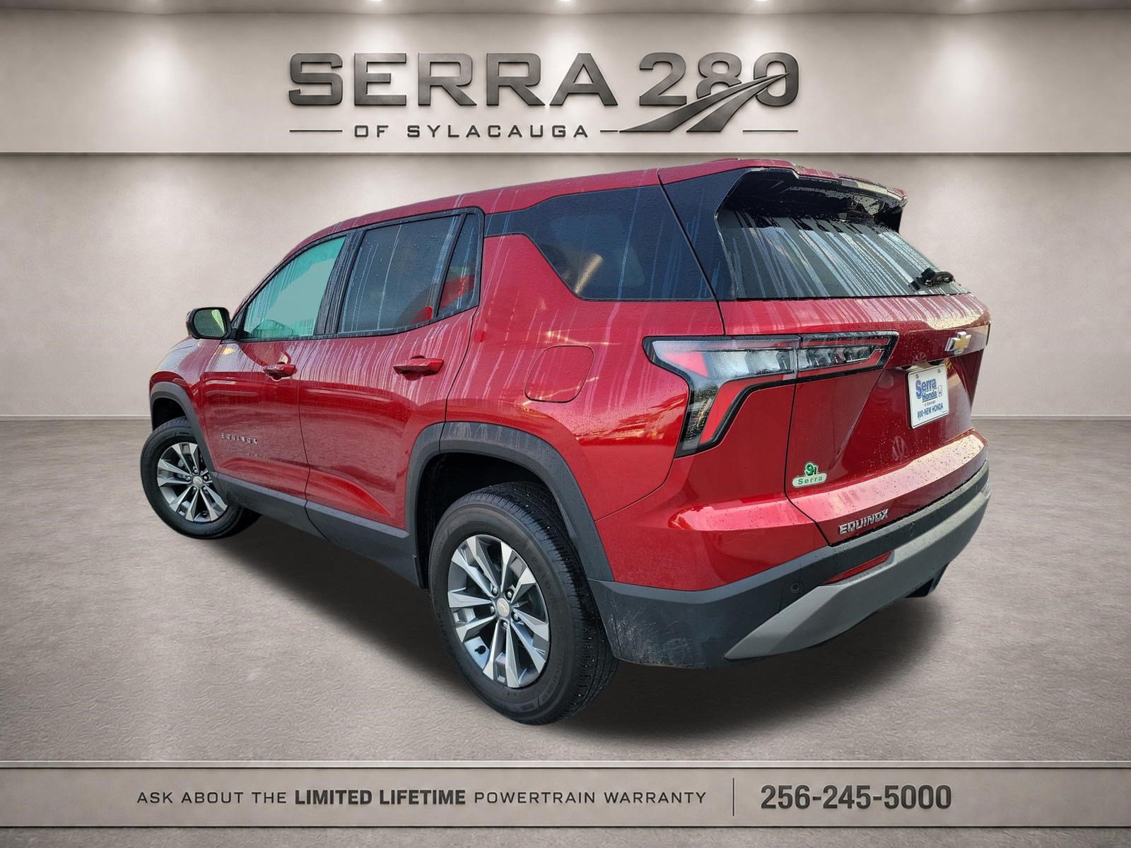 Used 2025 Chevrolet Equinox LT w/ Safety and Technology Package FWD image 7