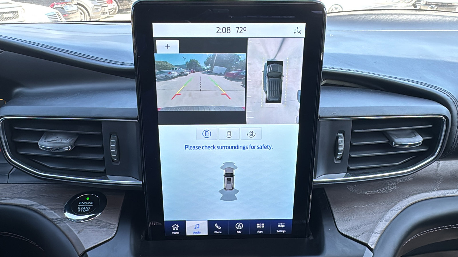 Used 2020 Ford Explorer Platinum w/ Premium Technology Package image 20