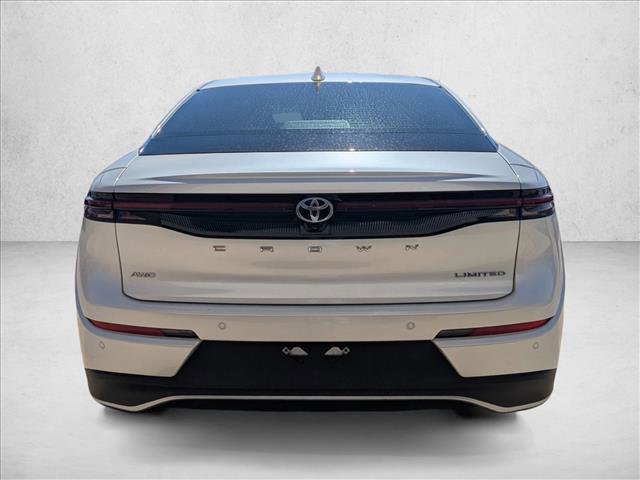 Used 2023 Toyota Crown Limited image 7
