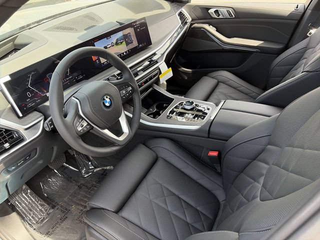 Used 2026 BMW X5 xDrive50e w/ Executive Package AWD/4WD image 18