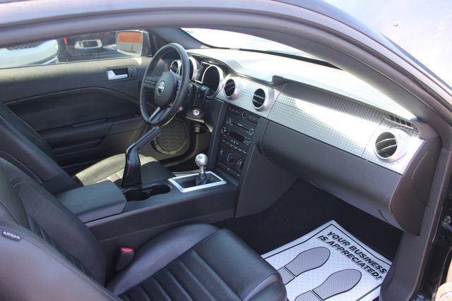 Used 2008 Ford Mustang GT Premium RWD image 30