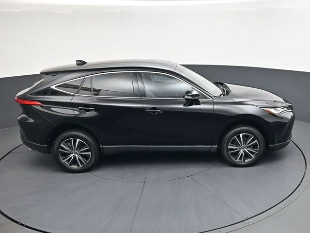 Used 2023 Toyota Venza LE image 26