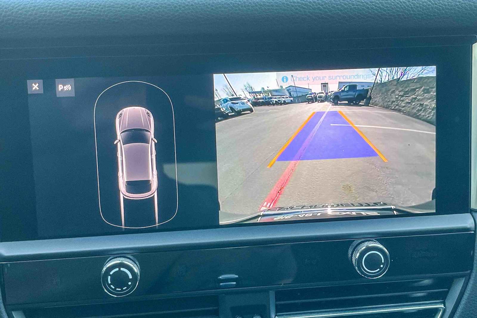 Used 2024 Porsche Macan image 23