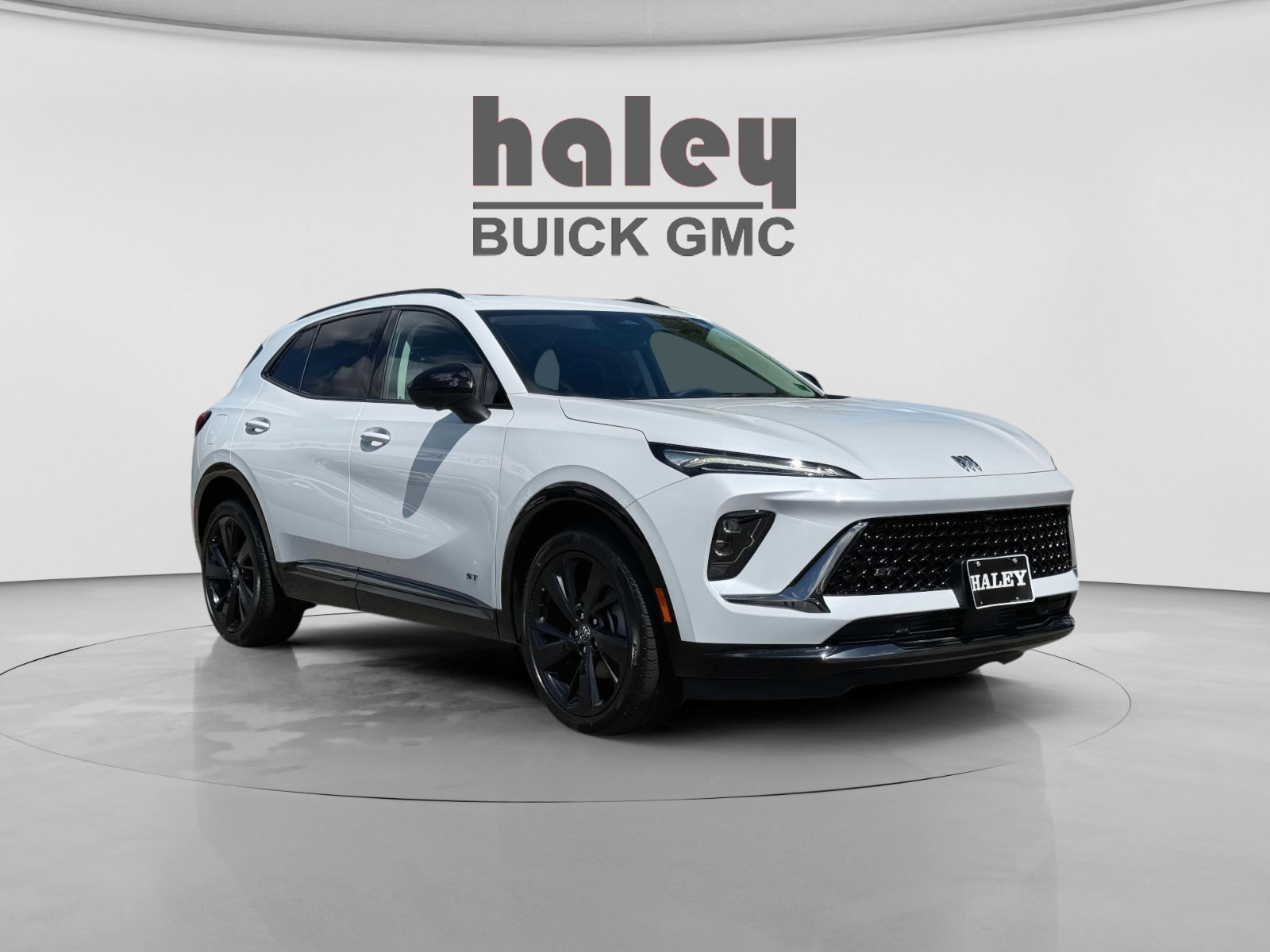 New 2025 Buick Envision Sport Touring image 1