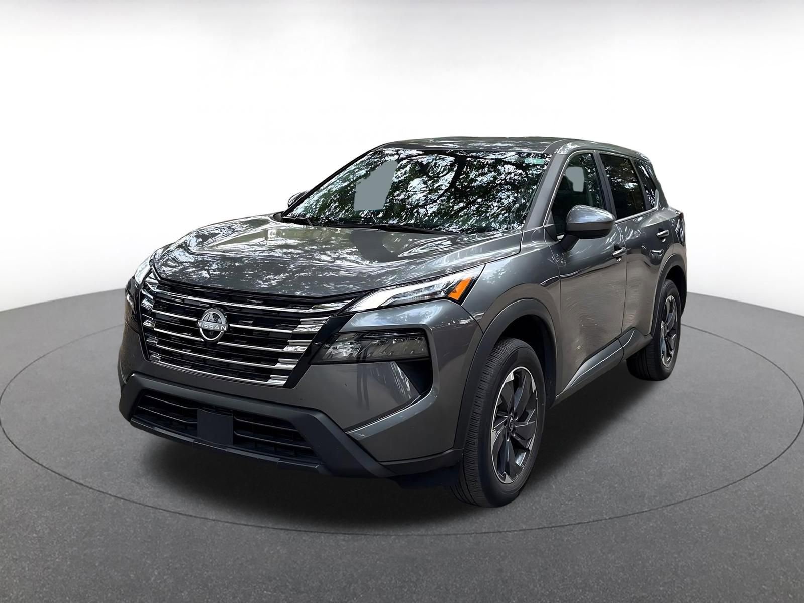 Used 2025 Nissan Rogue SV FWD image 3