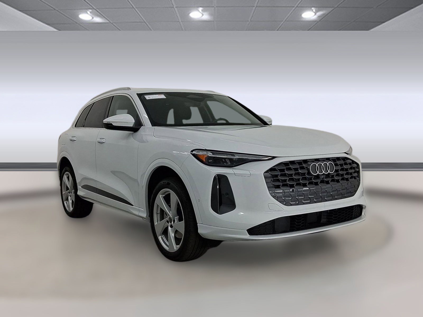 Used 2025 Audi Q5 Premium Plus w/ Premium Plus image 7