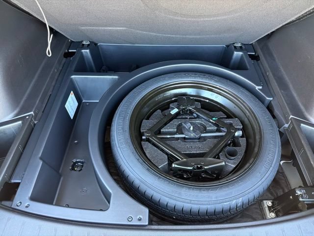 Used 2025 Chevrolet Blazer LT w/ Driver Confidence Package FWD image 15