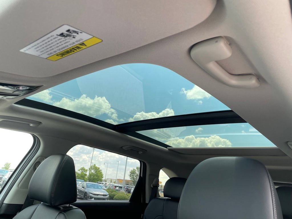 New 2026 Kia Sorento S w/ S Panoramic Sunroof Package FWD image 25