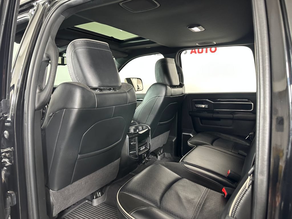 Used 2022 RAM 3500 Laramie AWD/4WD image 19