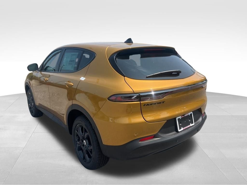 New 2024 Dodge Hornet GT w/ GT Blacktop Package image 5