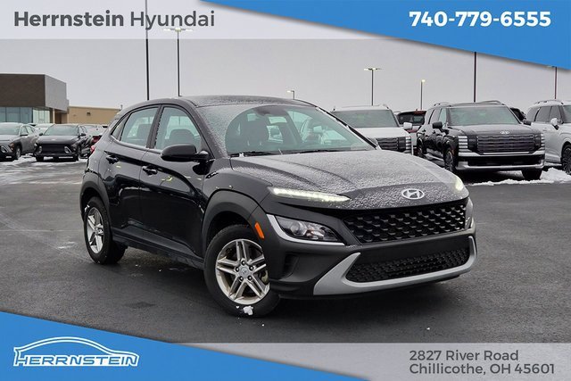 Used 2023 Hyundai Kona SE w/ Cargo Package image 1