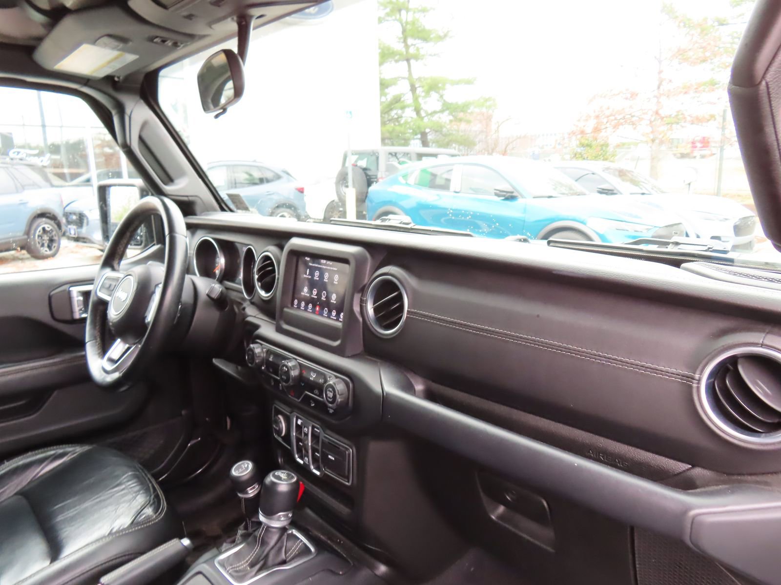 Used 2018 Jeep Wrangler Unlimited Sahara w/ LED Lighting Group image 16