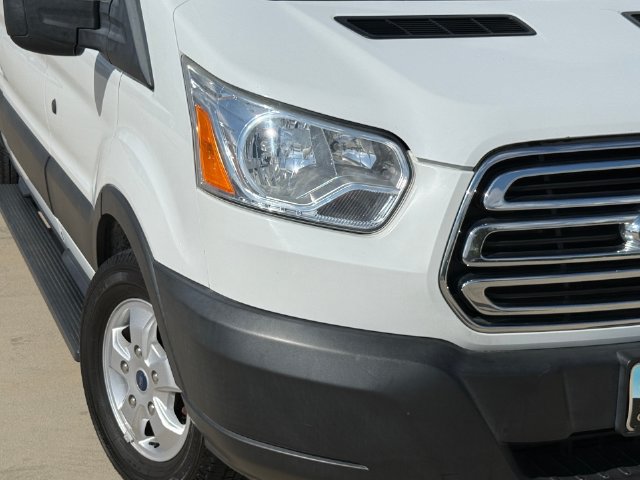Used 2019 Ford Transit 350 XLT RWD image 5