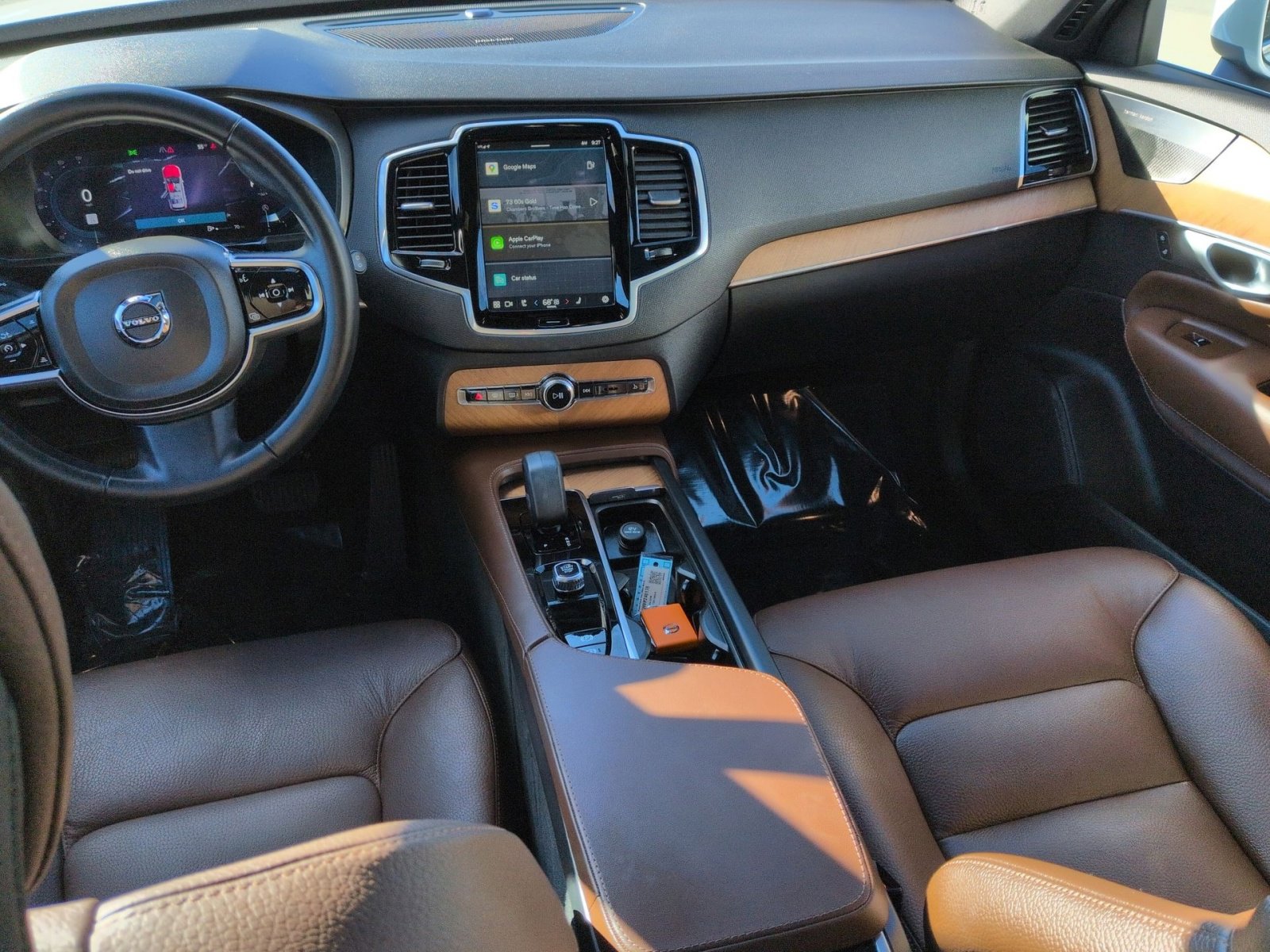 Used 2024 Volvo XC90 B6 Plus image 23