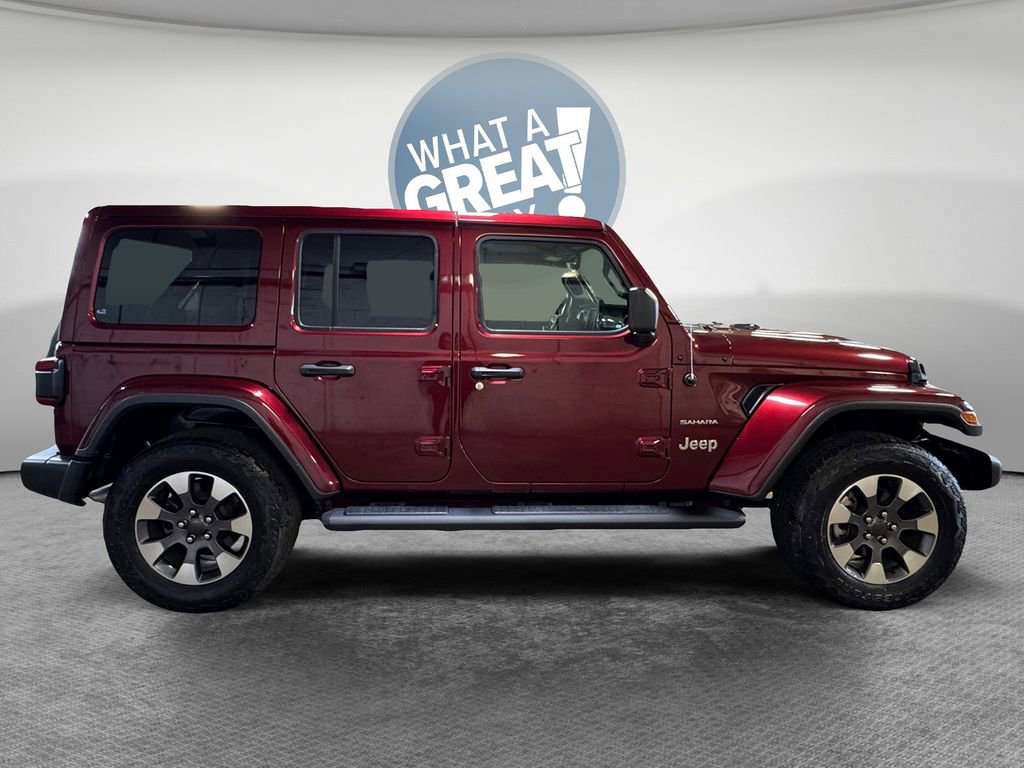 Used 2021 Jeep Wrangler Unlimited Sahara AWD/4WD image 2
