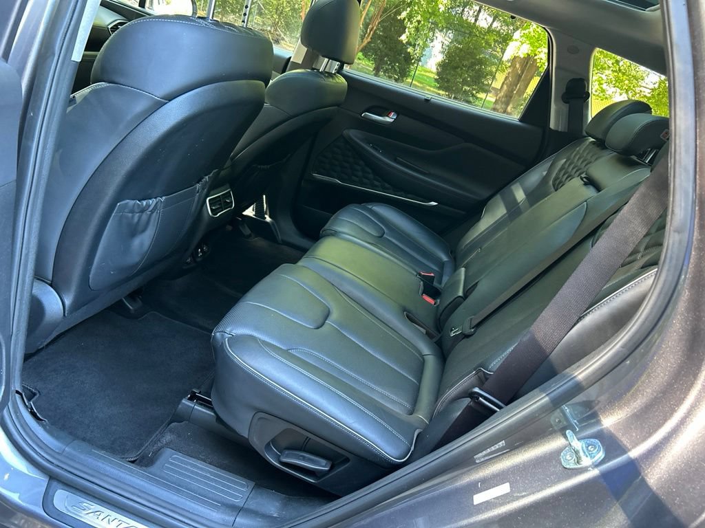 Used 2022 Hyundai Santa Fe Limited AWD/4WD image 29