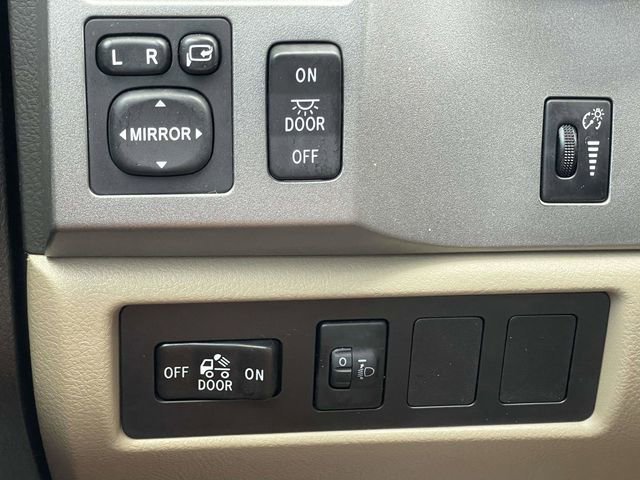 Used 2010 Toyota Tundra Limited RWD image 33