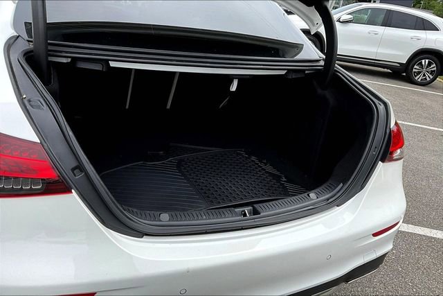 Used 2023 Mercedes-Benz E 350 Sedan image 37
