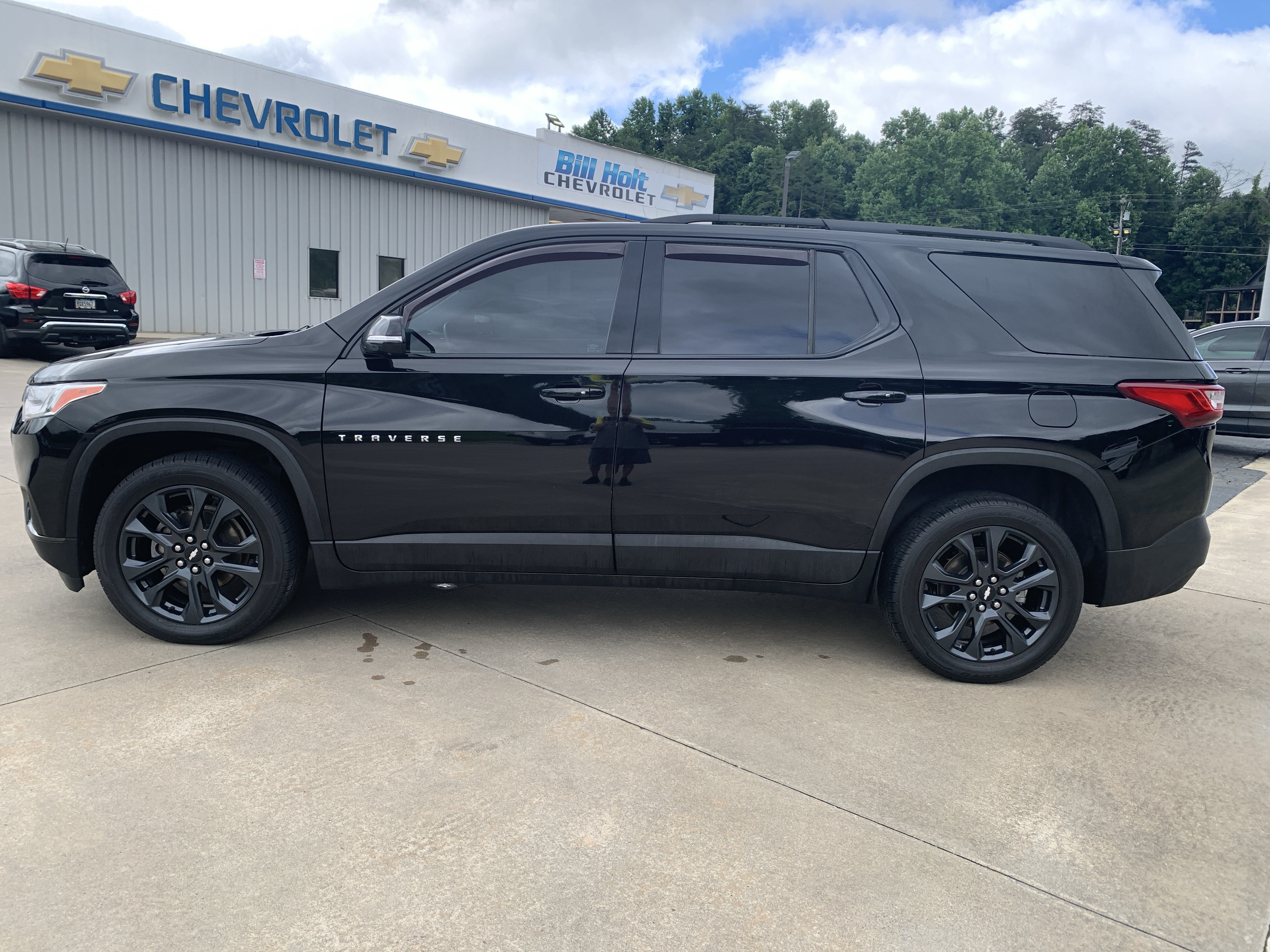 Used 2020 Chevrolet Traverse RS FWD image 14