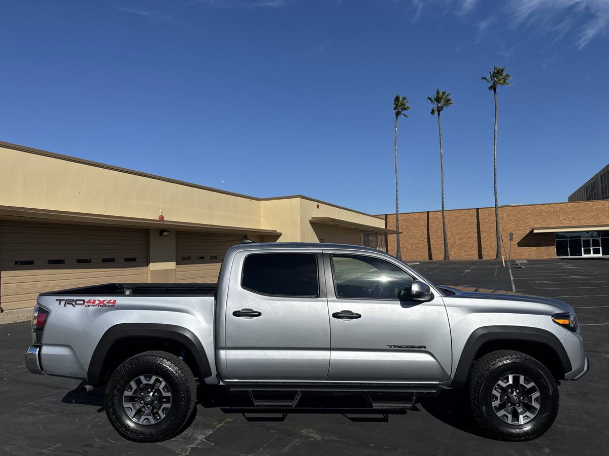 Used 2023 Toyota Tacoma TRD Off-Road AWD/4WD image 8