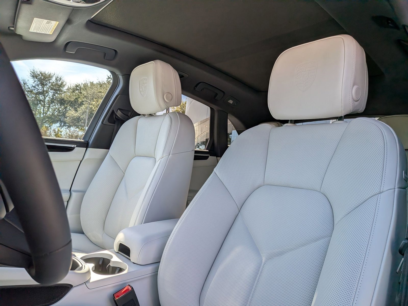 New 2026 Porsche Macan S image 5