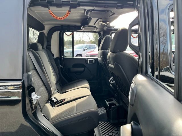 Used 2021 Jeep Gladiator Mojave image 23