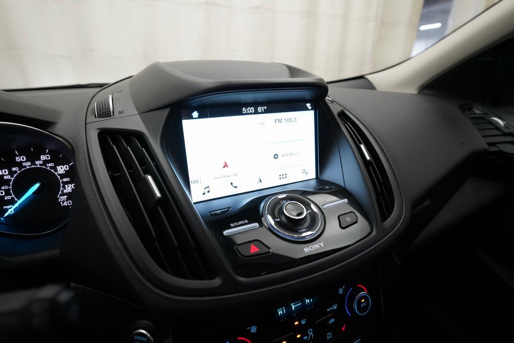 Used 2019 Ford Escape Titanium image 6