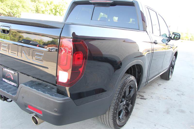 Used 2025 Honda Ridgeline Black Edition image 39